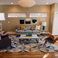 Open Concept Floor Plan in Elegant, Contemporary Home