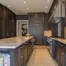 Gorgeous Kitchen With Ample Storage