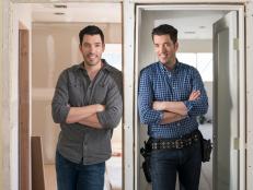 Jonathan and Drew Scott during renovations of their master bedrooms, as seen on Brother vs. Brother.