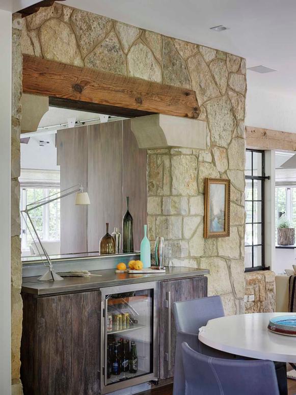 Transitional Bar With Stone Wall Surrounding