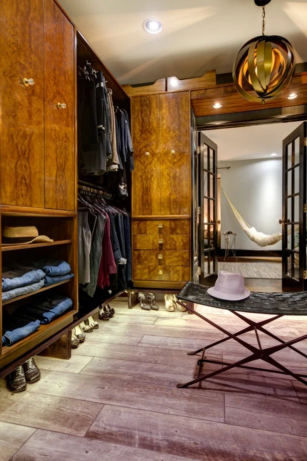 Diy Smart Closet Lighting: Brighten Your Space with Ease