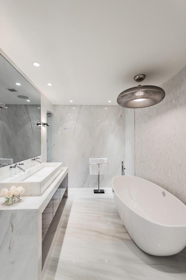 Modern Master Bathroom with Plenty of Light and a Large ...