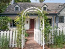 Cottage-Style Entrance Adds Charm to Ranch House
