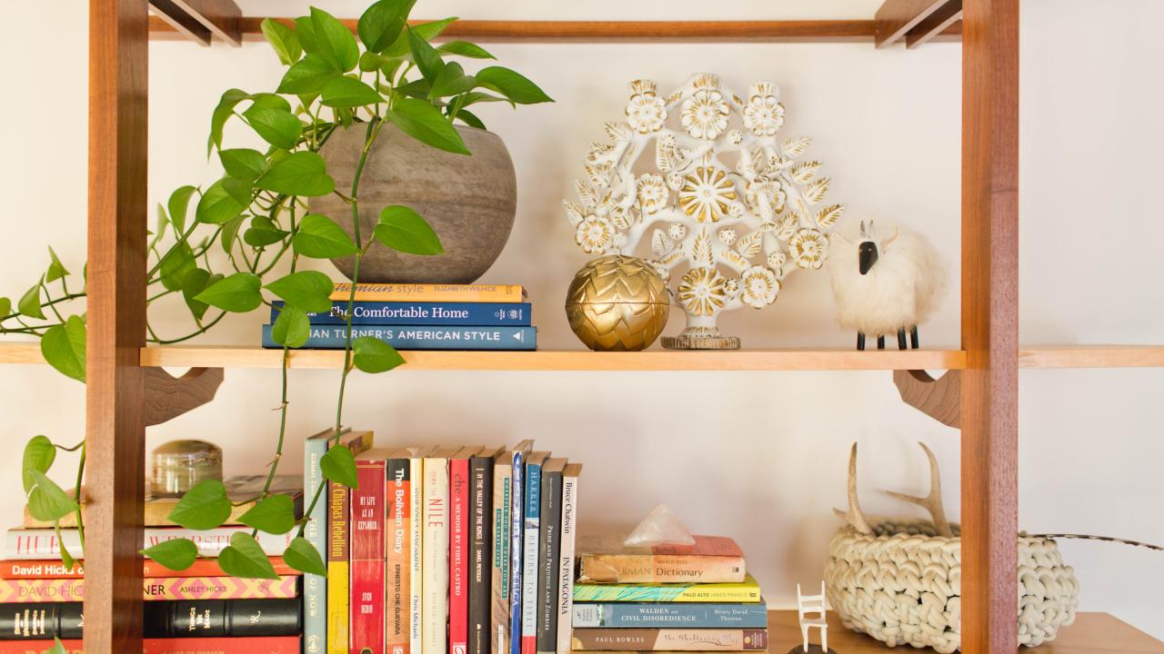 How to decorate the back of a bookcase + easy shelf liners for the kitchen  cabinets - Green With Decor