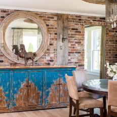 A Perfect Blend of Rustic Beauty with a Twist of Modern Flair