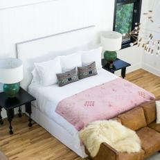 White Eclectic Bedroom With Pink Bedspread