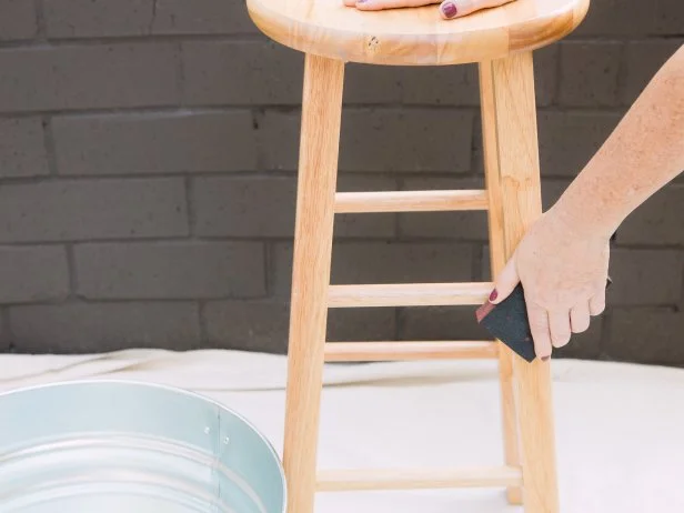 DIY Upcycled Stool Beverage Station 