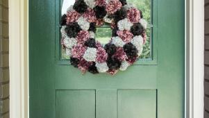 DIY Fall Inspired Pom-Pom Wreath
