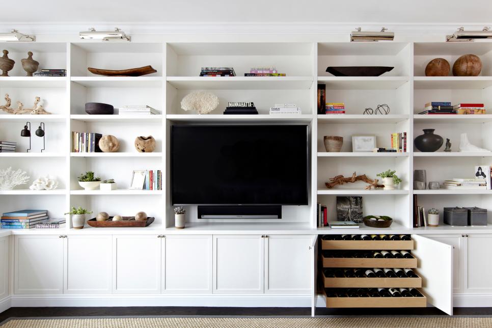How To Decorate Built In Shelving, How To Decorate Living Room Shelves