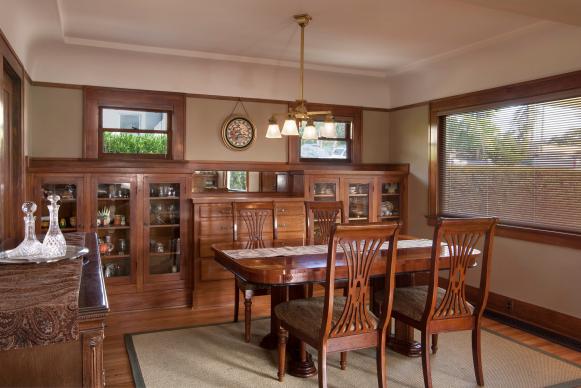 Neutral Craftsman Dining Room