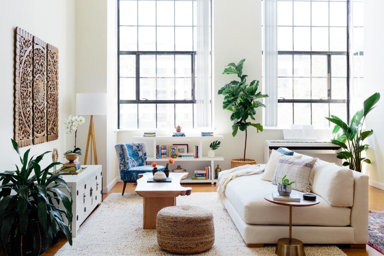Interior Designer Shares How to Make Tiny Apartment Feel Bigger
