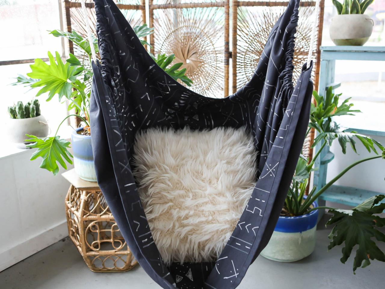 How To Make A Diy Hammock Out Of Mudcloth Hgtvs Decorating Design Blog Hgtv