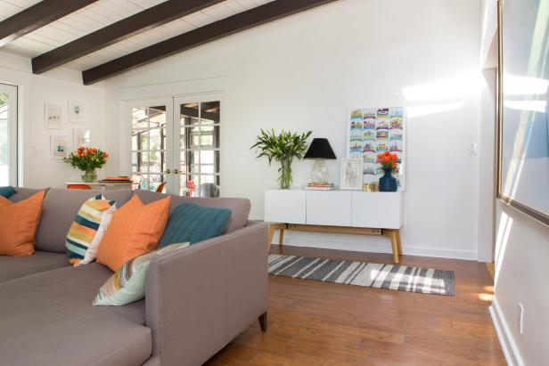 Exposed Beam Ceilings Gives Living Room Added Interest Hgtv