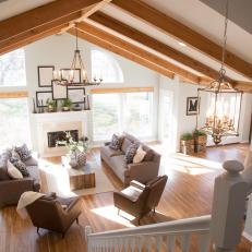 Exposed Beams Brings Warmth to Living Space
