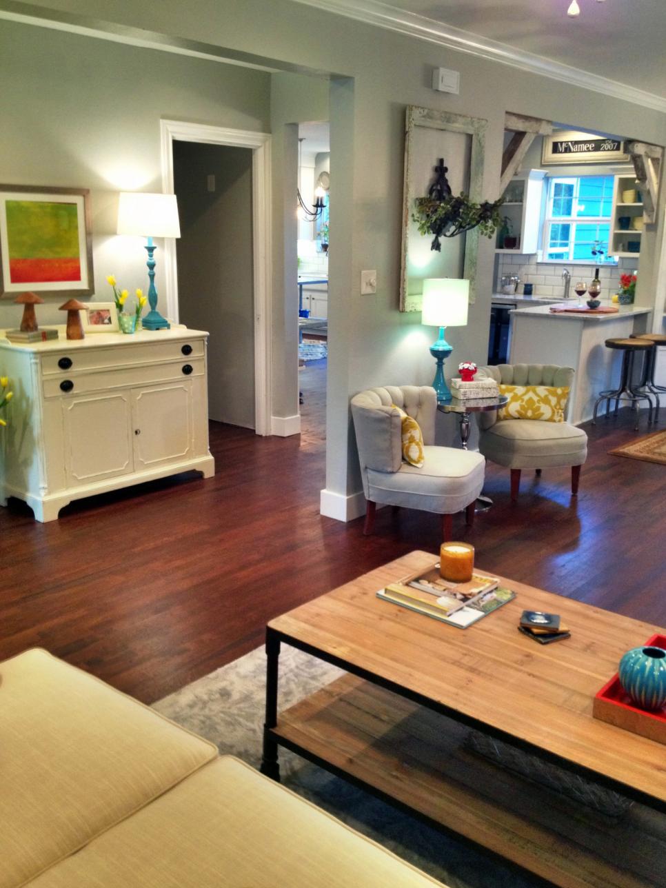 Small Seating Area off Kitchen HGTV