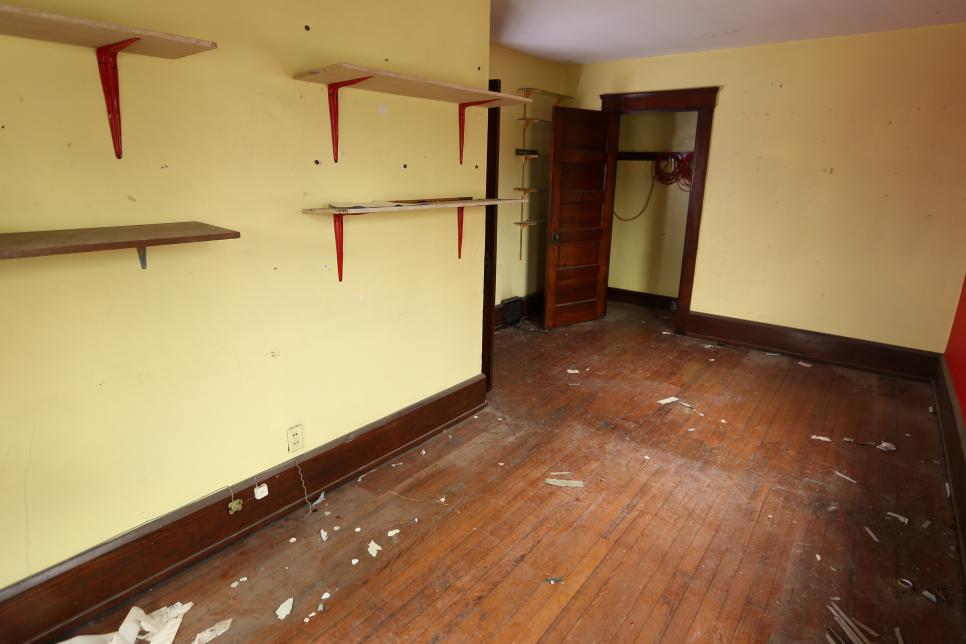 Monica Potter's Childhood Home Makeover Bedrooms + Bathrooms Back Potter HGTV