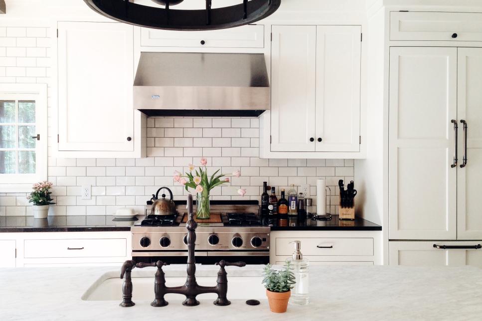 15 Designer Tips for Kitchen Design Under $500 | HGTV