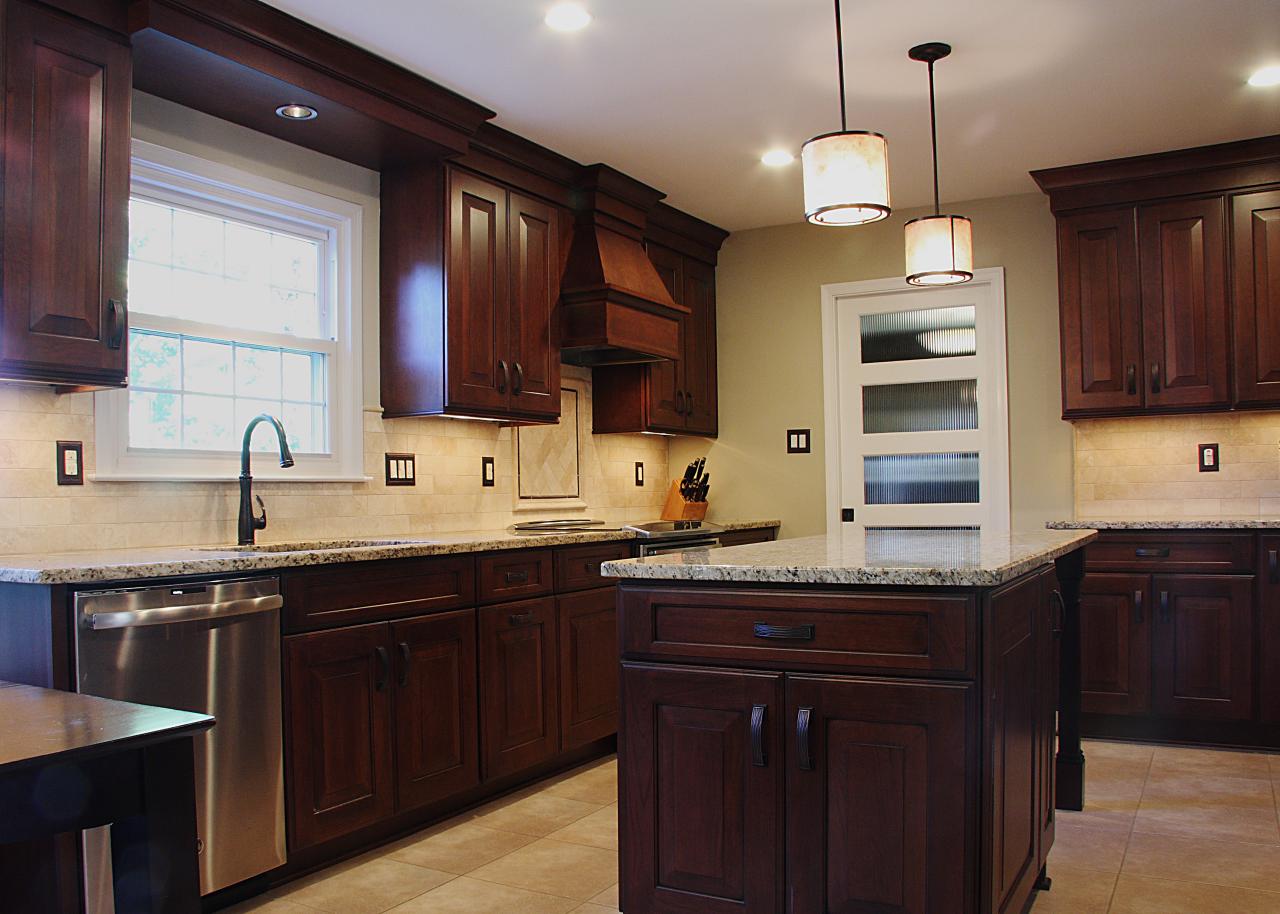 Transitional Kitchen With Dark Brown Wooden Cabinets | HGTV