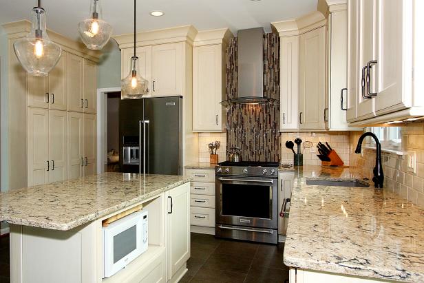 Transitional Kitchen With Ivory Cabinets and Neutral ...