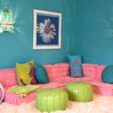 Pink "Sofa" Breaks Down Into Beds in Teal's Girl Bedroom