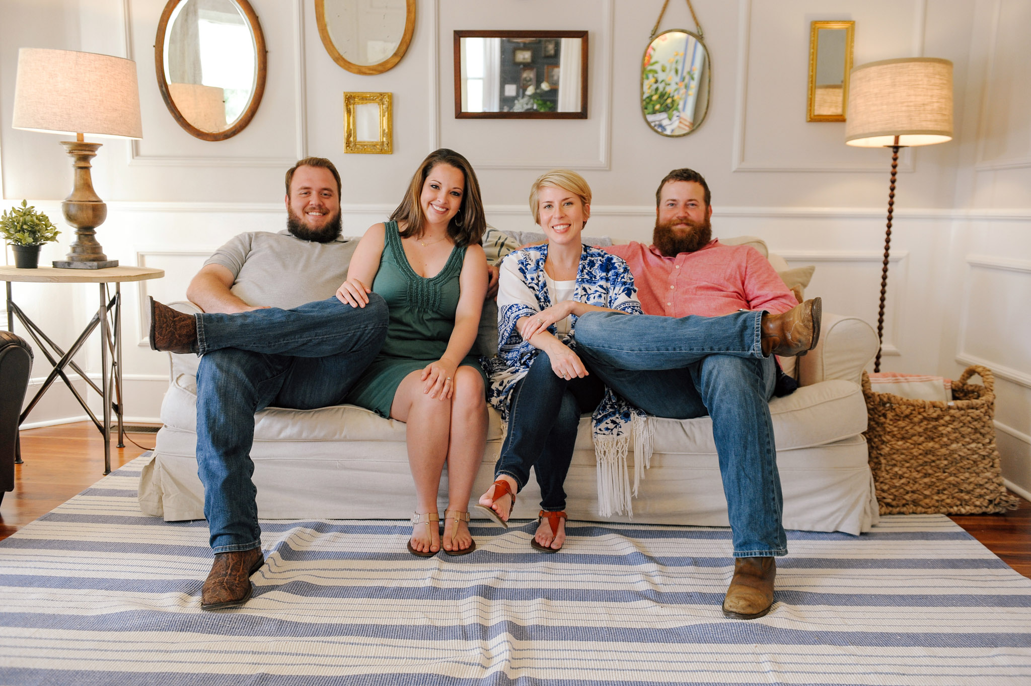 Тлс дома. Hgtv Бен. ТЛС ТЛС ТЛС. Милый дом Бен и Эрин ведущие. Hgtv ведущие.