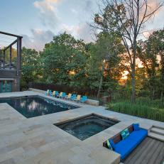 Contemporary Swimming Pool Perfect for Entertaining  