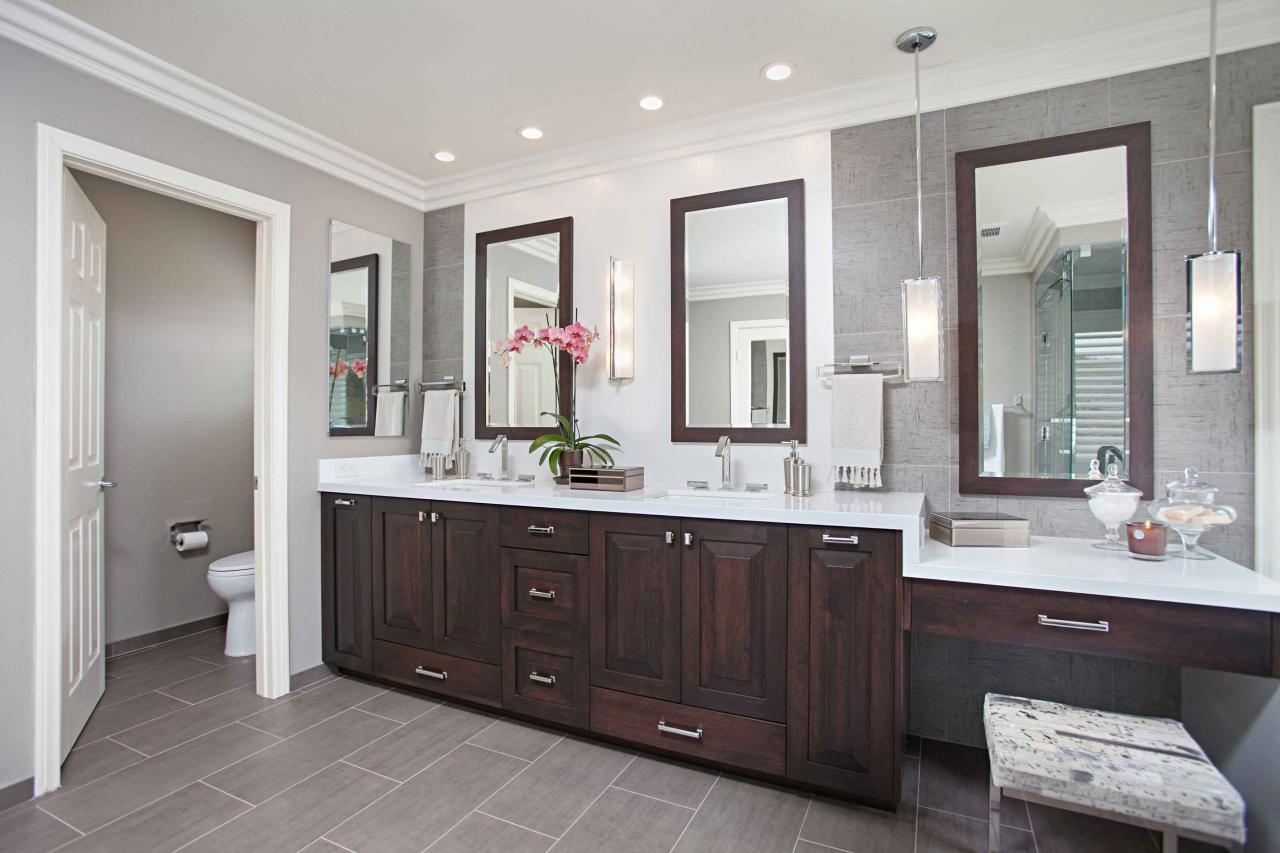 Elegant Transitional Double Bathroom  Vanity With Ruch Wood  