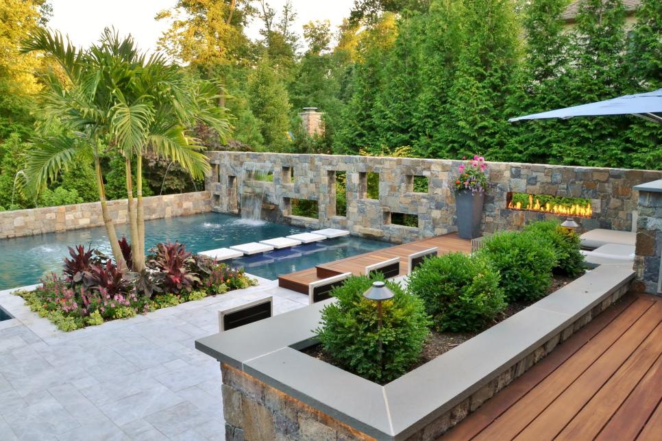 Tropical Pool and Patio