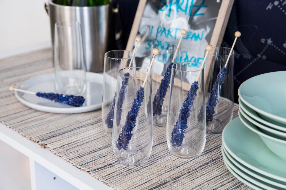 Starry Night Cocktail Party | HGTV