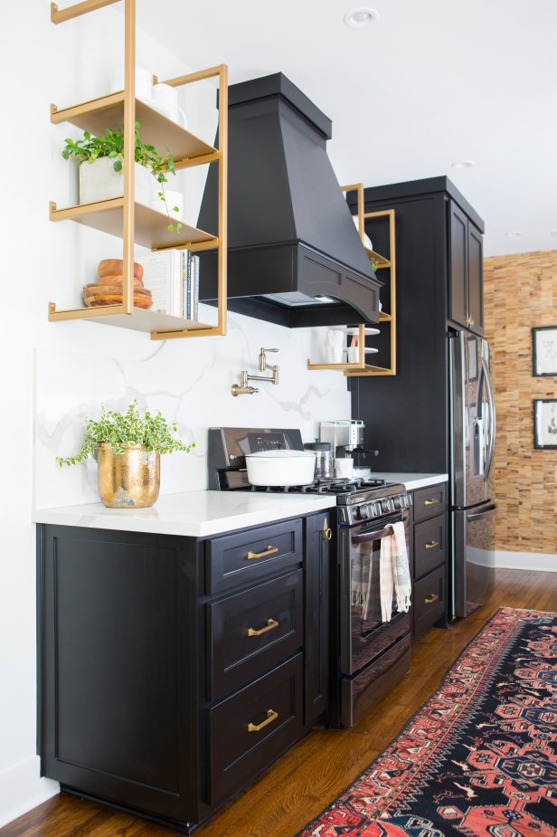 Black and White Kitchen with White Granite Countertops and Backsplash 