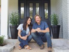 Fixer Upper Sneak-Peek: Chip and Jo help a young couple with three daughters find the space they need and the traditional design they crave.