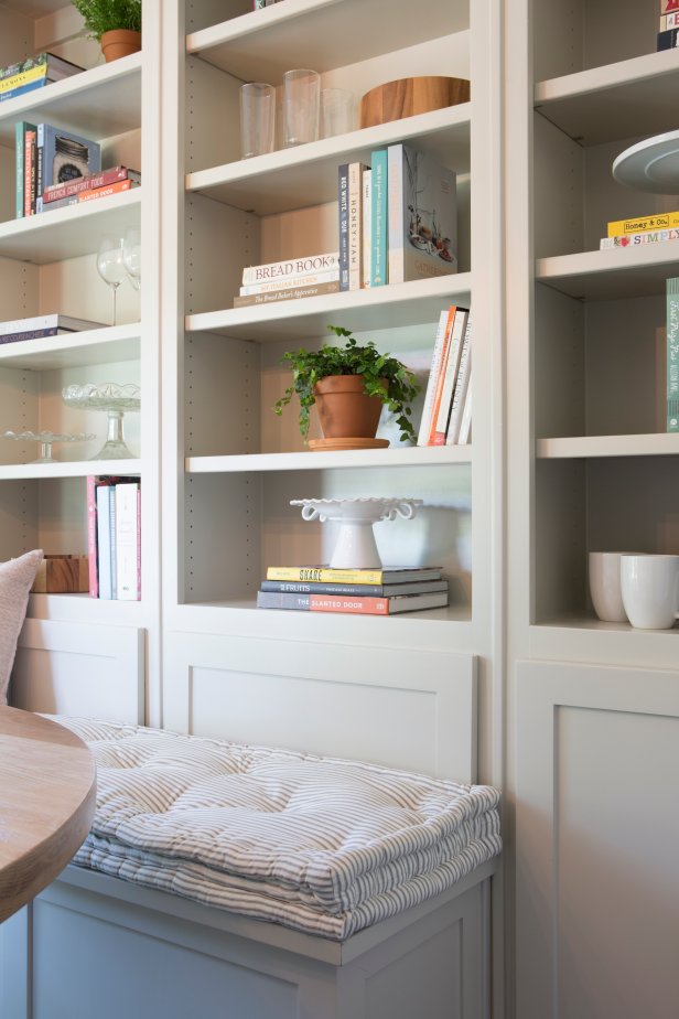 Neutral Breakfast Nook with Built-In Shelves 