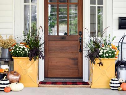 30 Chic, Crafty and Creative Ways to Decorate With Pumpkins