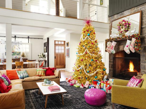 Holiday Decorating Inspiration From a One-of-a-Kind New York Home ...