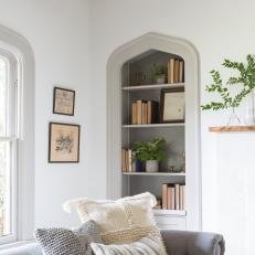 Contemporary Neutral Living Room with Gray Built-in Bookshelf 