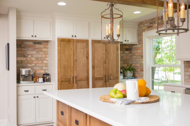 Rustic White Kitchen With Neutral Ceiling Height Cabinets Hgtv