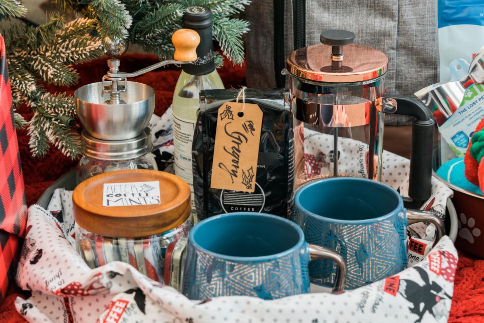 Christmas Coffee Gift Basket Ideas