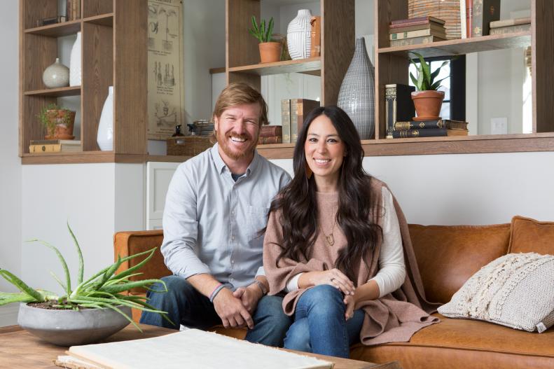 Chip and Joanna Gaines in the family room of the Baker's newly remodeled home, as seen on Fixer Upper. (After)