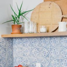 Blue and White Tile Backsplash  in Neutral Cottage Kitchen 