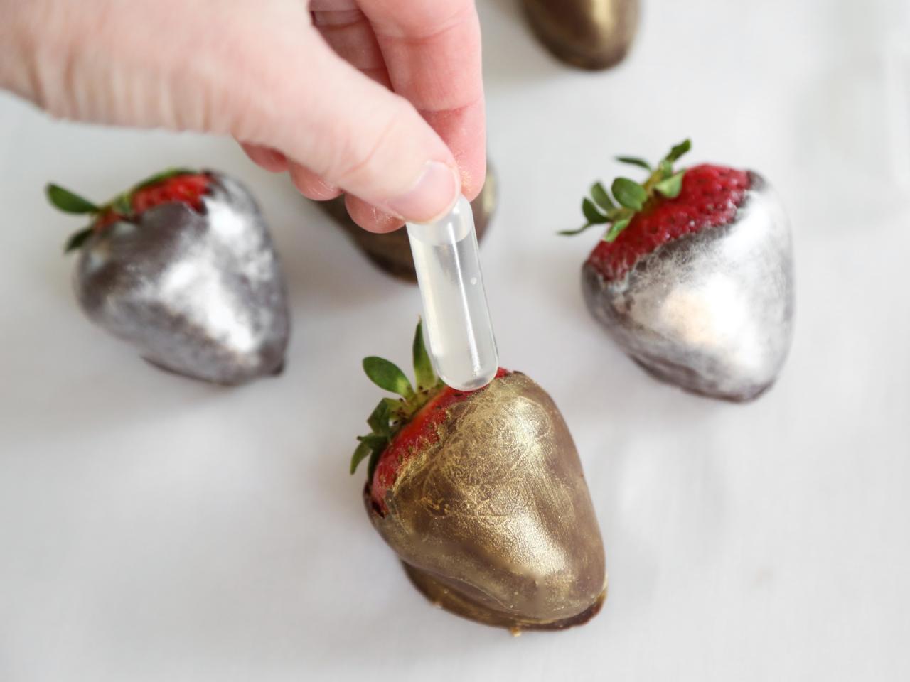 Tipsy Glitzy Chocolate Covered Strawberries Hgtv,Traditional Small Church Stage Design Ideas