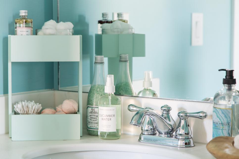 Things To Put On Bathroom Countertops, Bathroom Vanity Top Storage Ideas