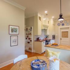 Neutral Craftsman Kitchen with Custom Wood Banquette 