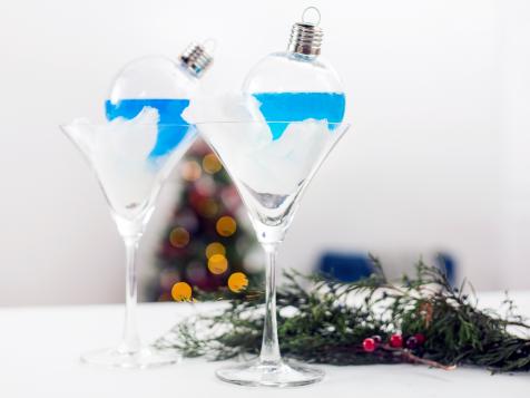 3 Ways to Make "Ornamentinis" (Martinis Served in Ornaments)