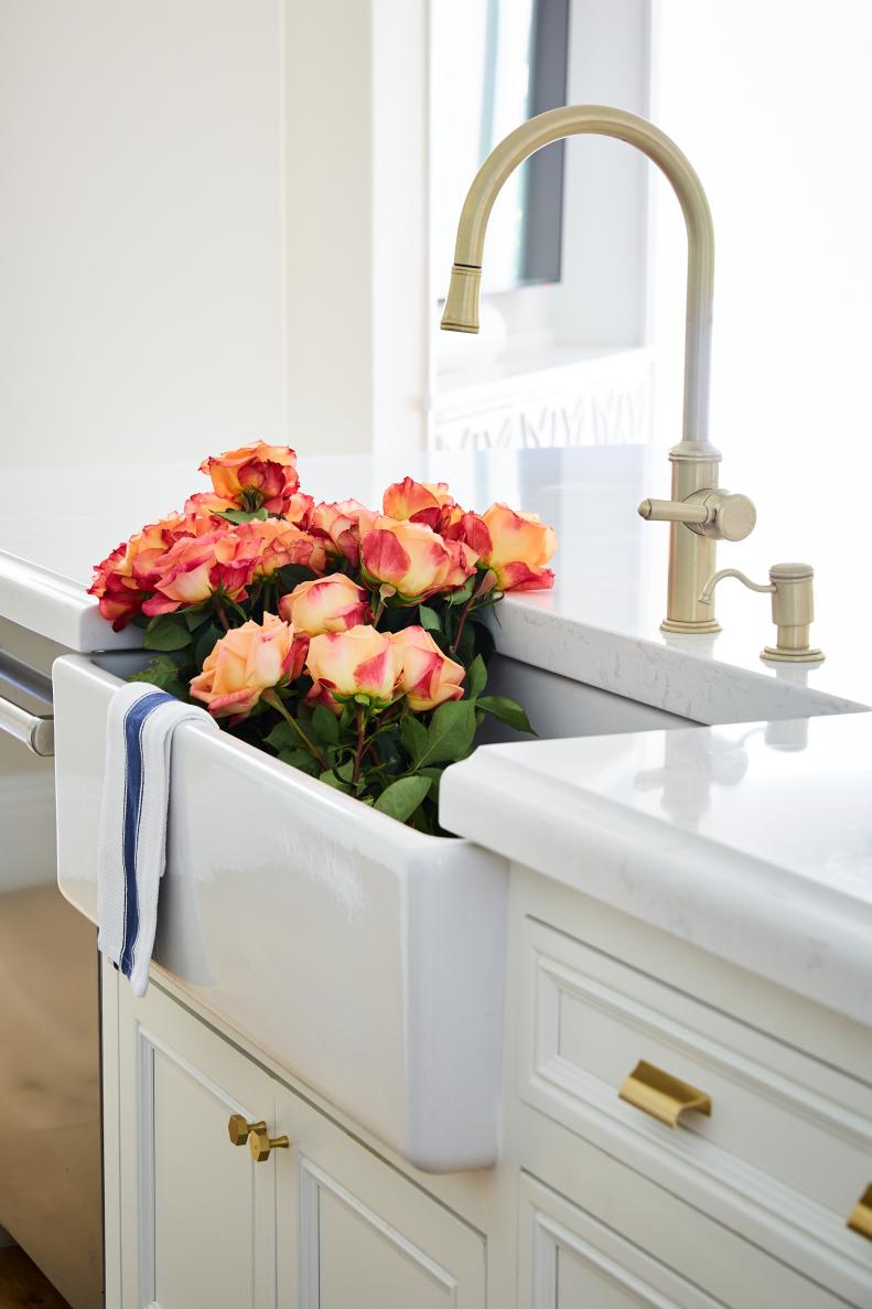 Farmhouse Sink and Roses