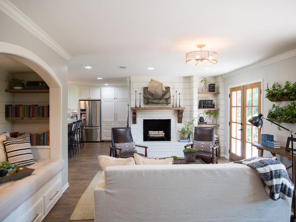 Fixer Upper's Best Living Room Designs and Ideas | HGTV's ...