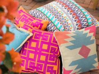 HGTV Spring House 2017: Colorful pillows make great outdoor seating