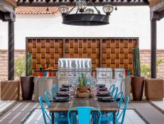 Contemporary Southwestern Outdoor Kitchen and Dining Room