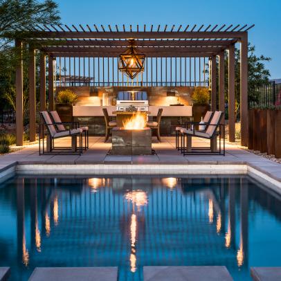 Contemporary Outdoor Space Perfect for Entertaining