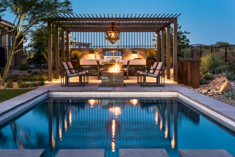 Contemporary Swimming Pool With Fire Pit
