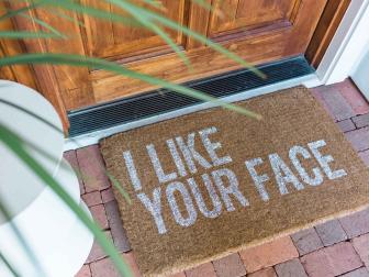 With this easy DIY doormat, you can greet guests with style and personality!